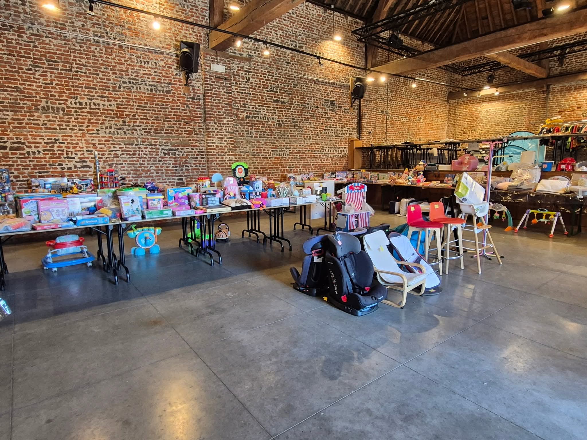 Tweedehandsbeurs met tafelverkoop - Nieuwpoort