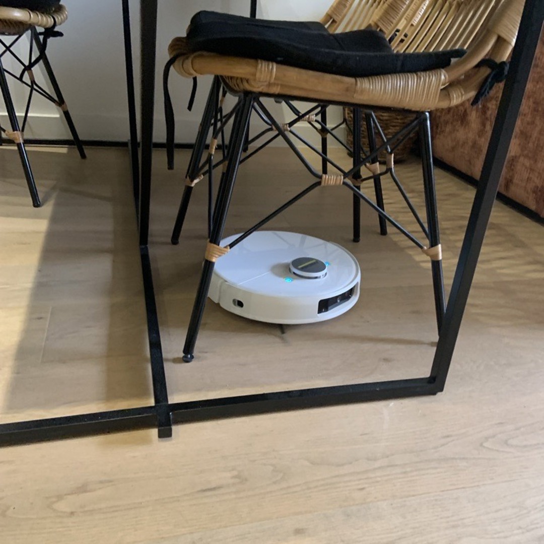 Robotstofzuiger Met Dweilfunctie Karcher Aan Het Werk