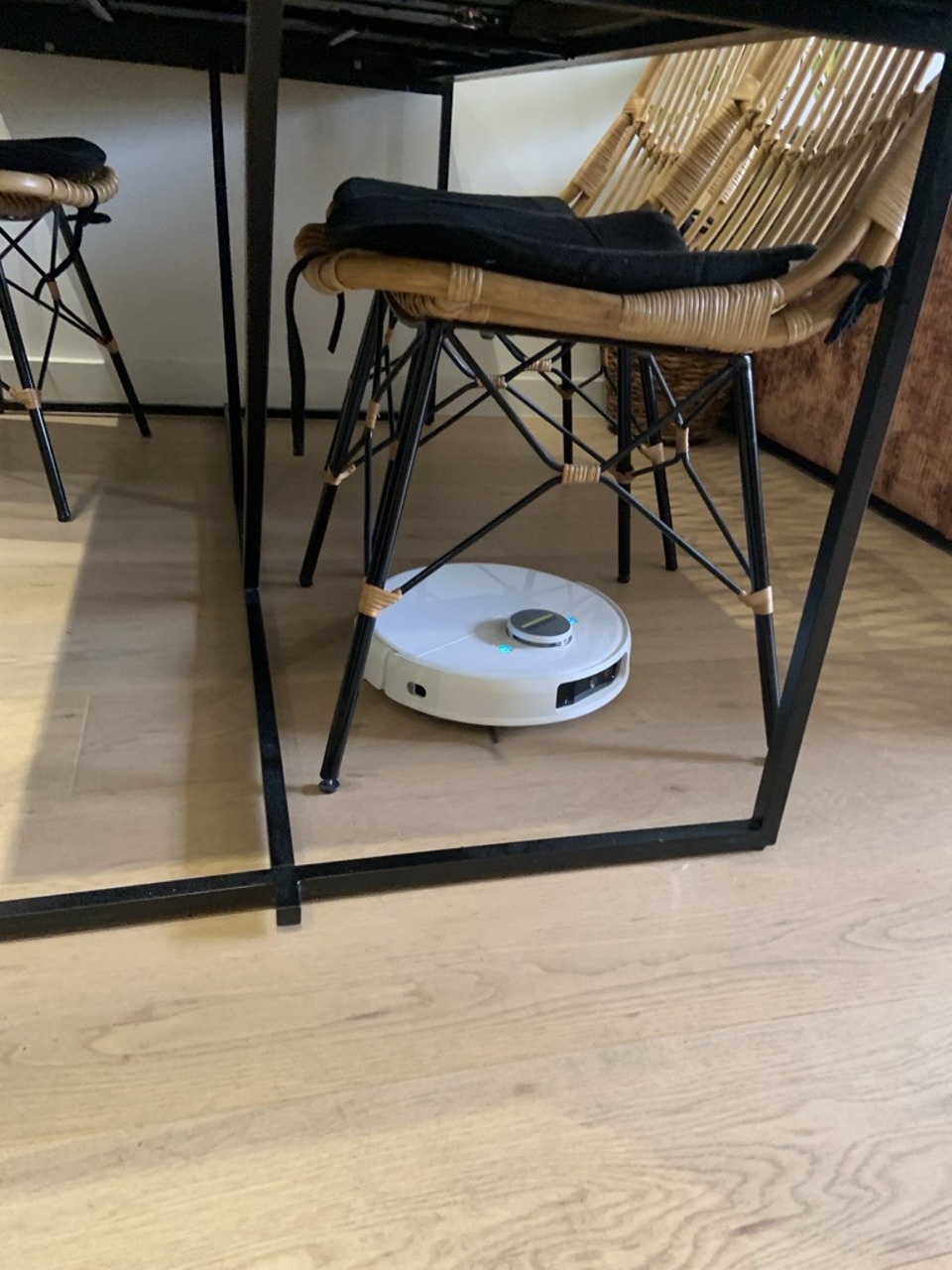 Robotstofzuiger Met Dweilfunctie Karcher Aan Het Werk