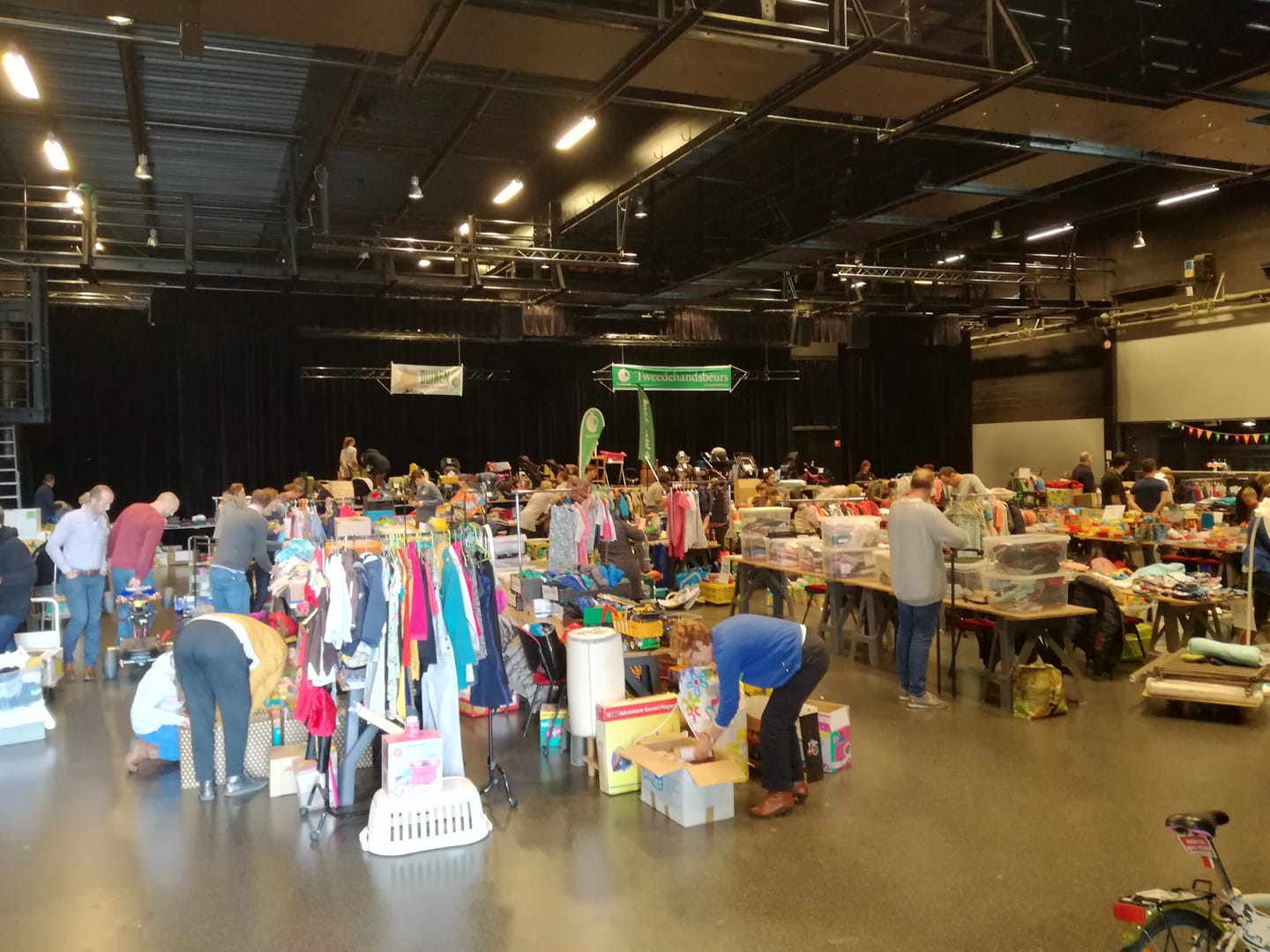 Tweedehandsbeurs Tielt zondag 8 november