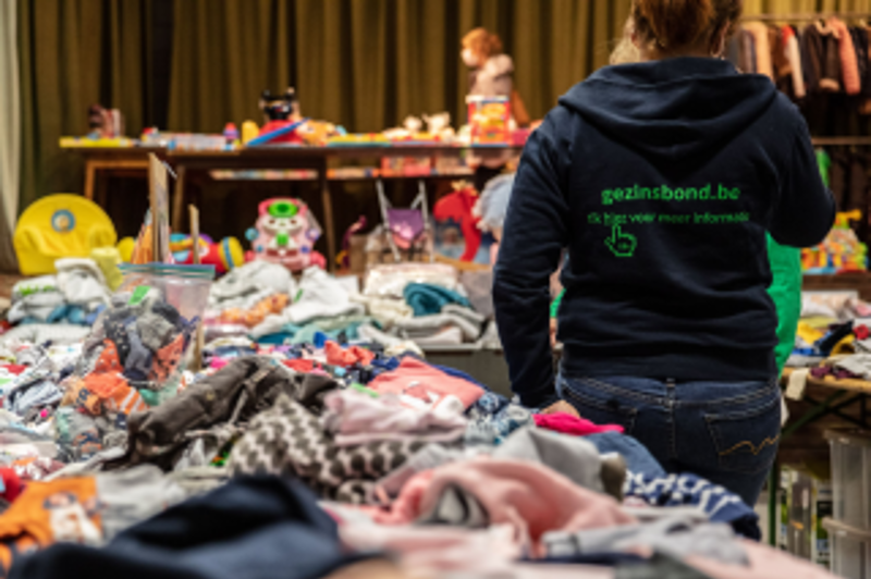 Tweedehandsbeurs voor baby- en kinderspullen