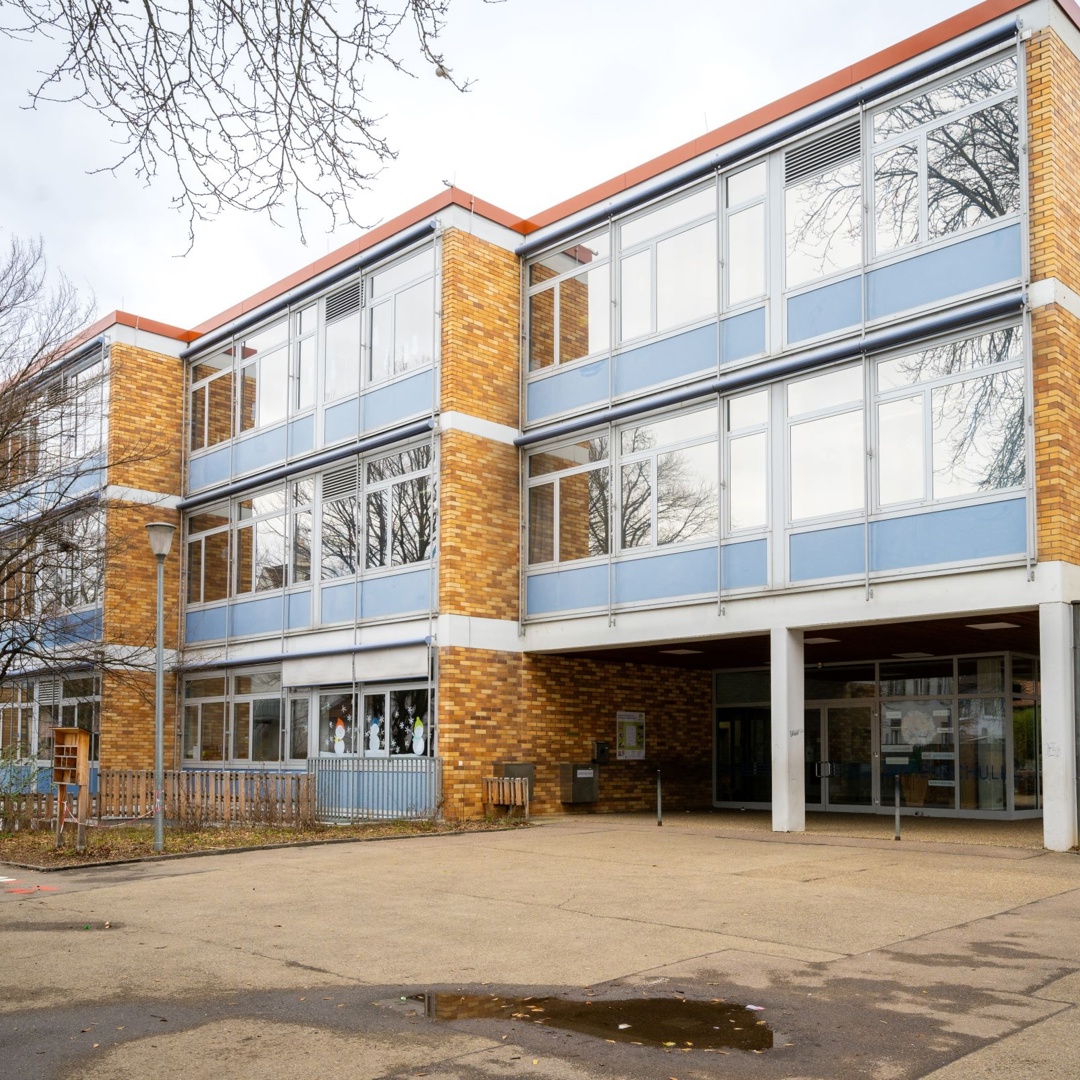 Politiecontrole Aan De Schoolpoort Minderjarigen Schoolgebouw Middelbaar