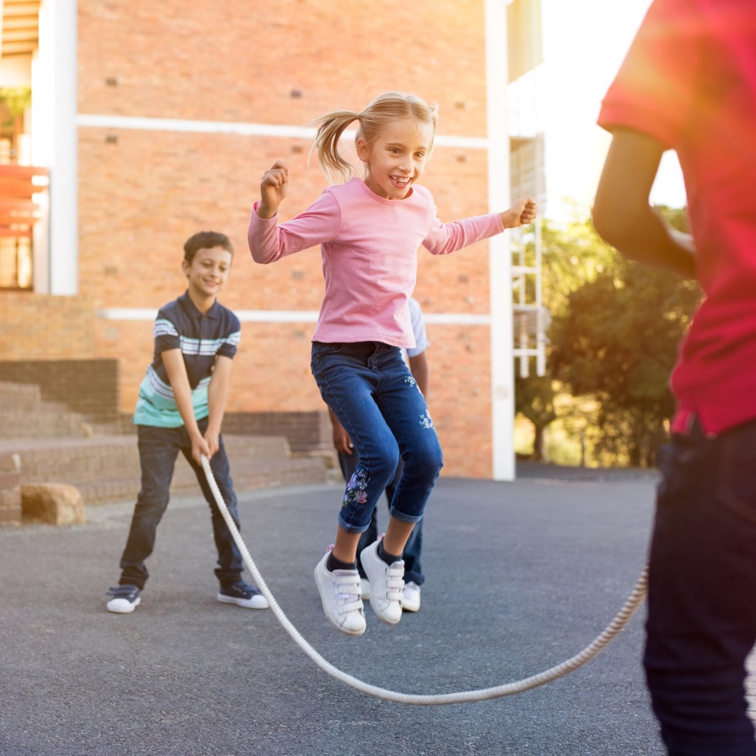 Vroege Puberteit Hoe Kind Helpen Speelplaats Springtouw