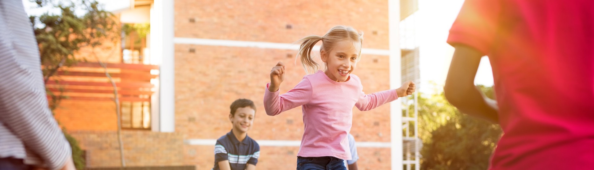 Vroege Puberteit Hoe Kind Helpen Speelplaats Springtouw