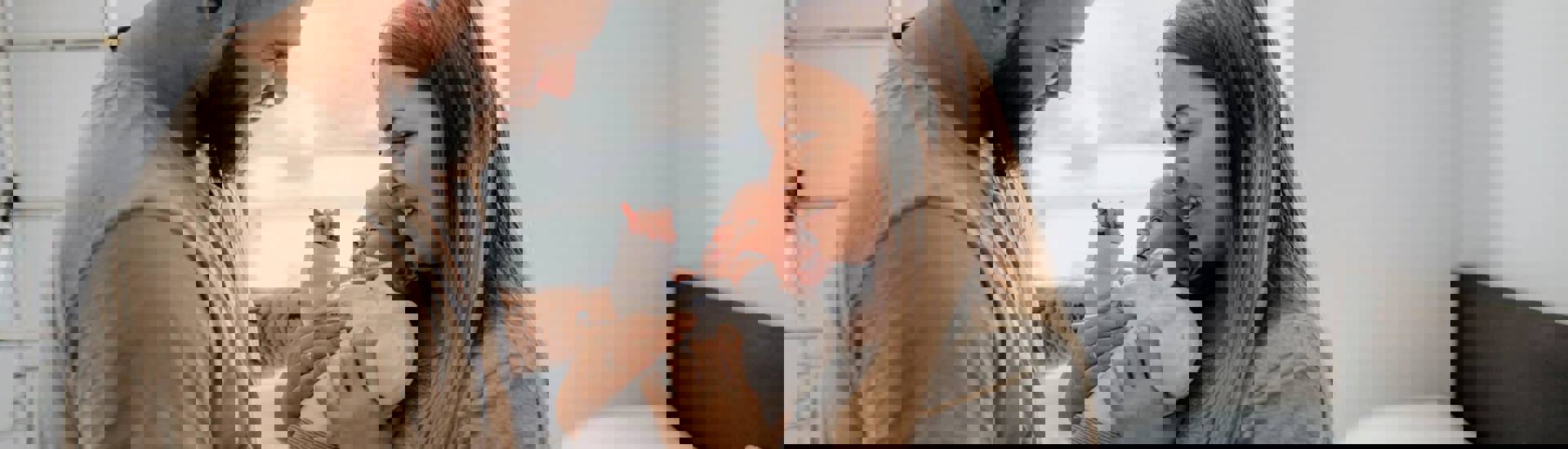 Ouders verzorgen baby: wat gebeurt er met je relatie?