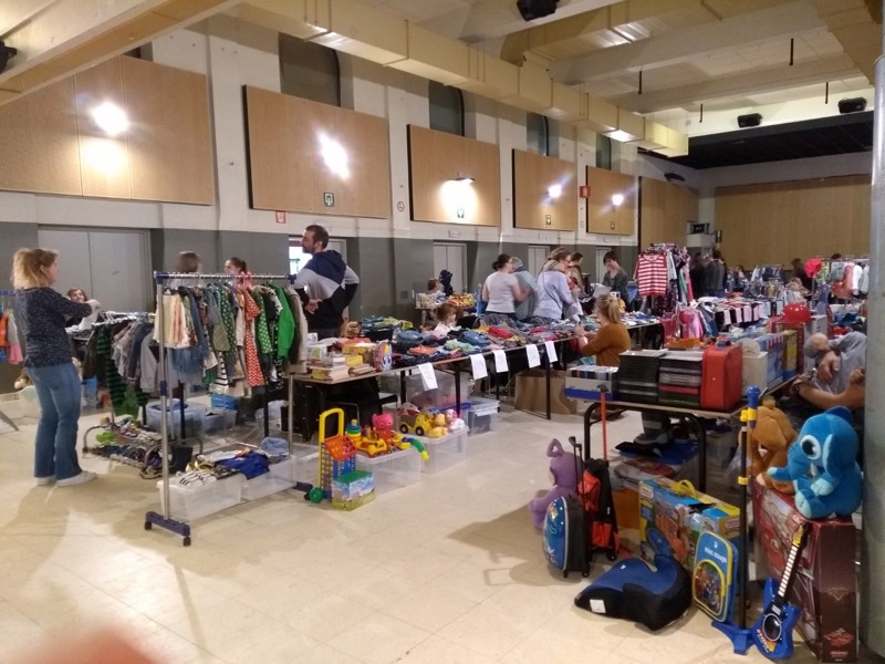 Tweedehandsbeurs Gezinsbond Herentals