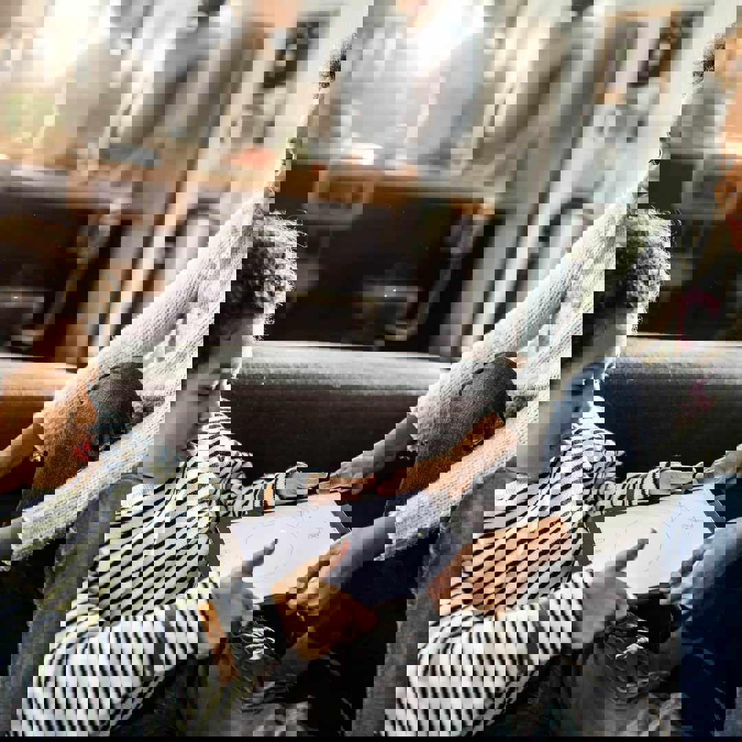 Broer en zus maken ruzie over de ipad: hoe ga je ermee om?