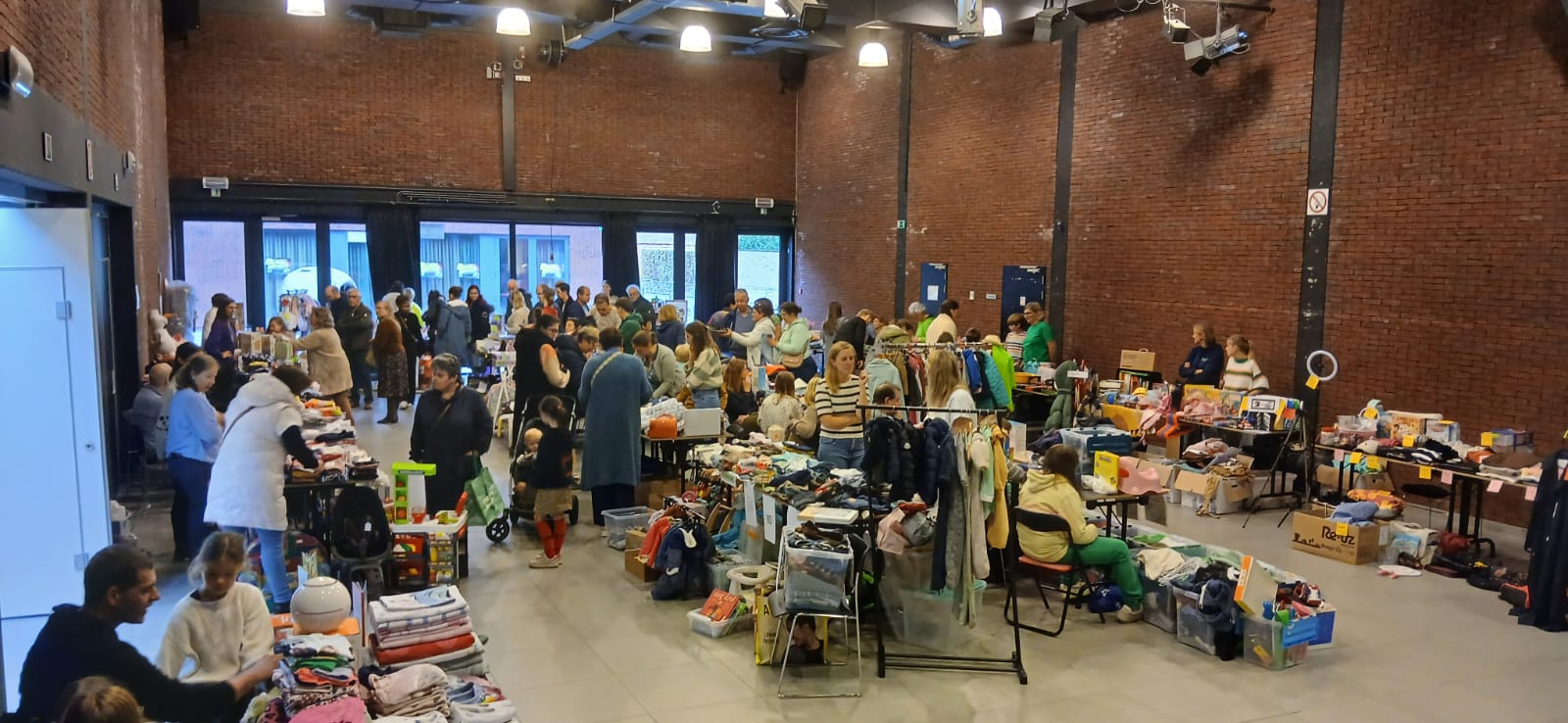 Tweedehandsbeurs Kachtem zondag 18 oktober