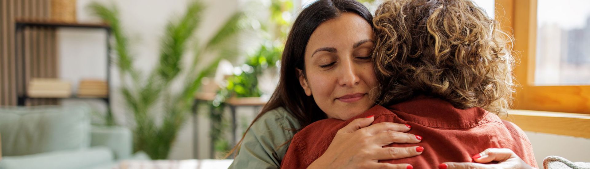 Knuffel Troost Vriend Vriendin Steun Bij Scheiding