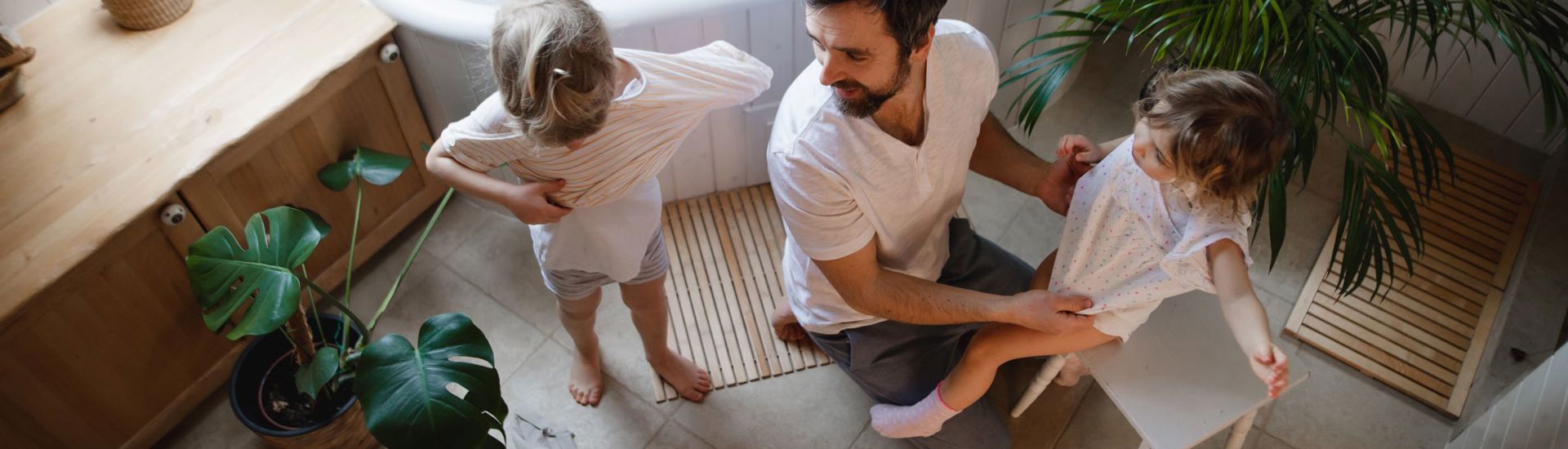 Papa Badkamer Kleine Kinderen Wassen Meer Betalen Waterfactuur