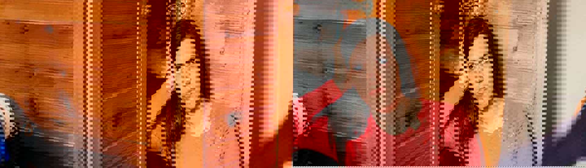 Vrouw tussen de rommel: opruimen in 4 stappen