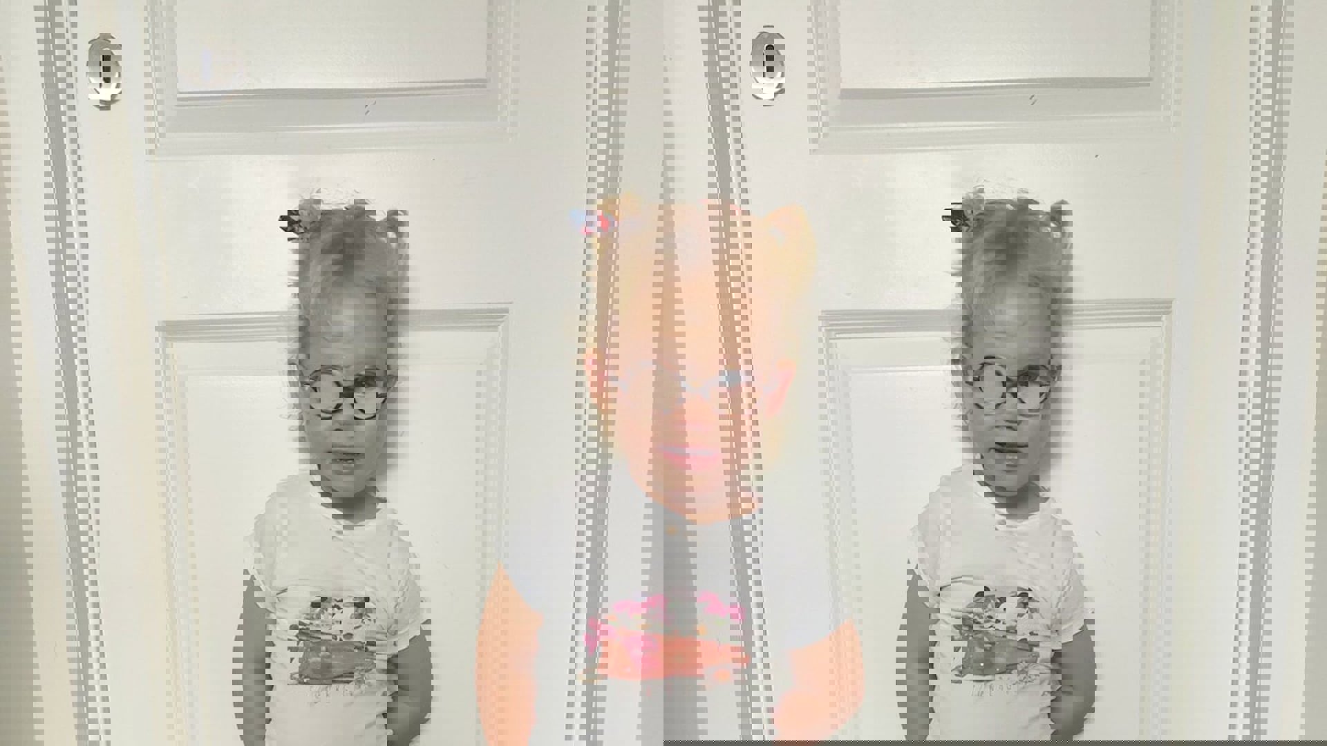 Kind Camille heeft op jonge leeftijd een bril nodig