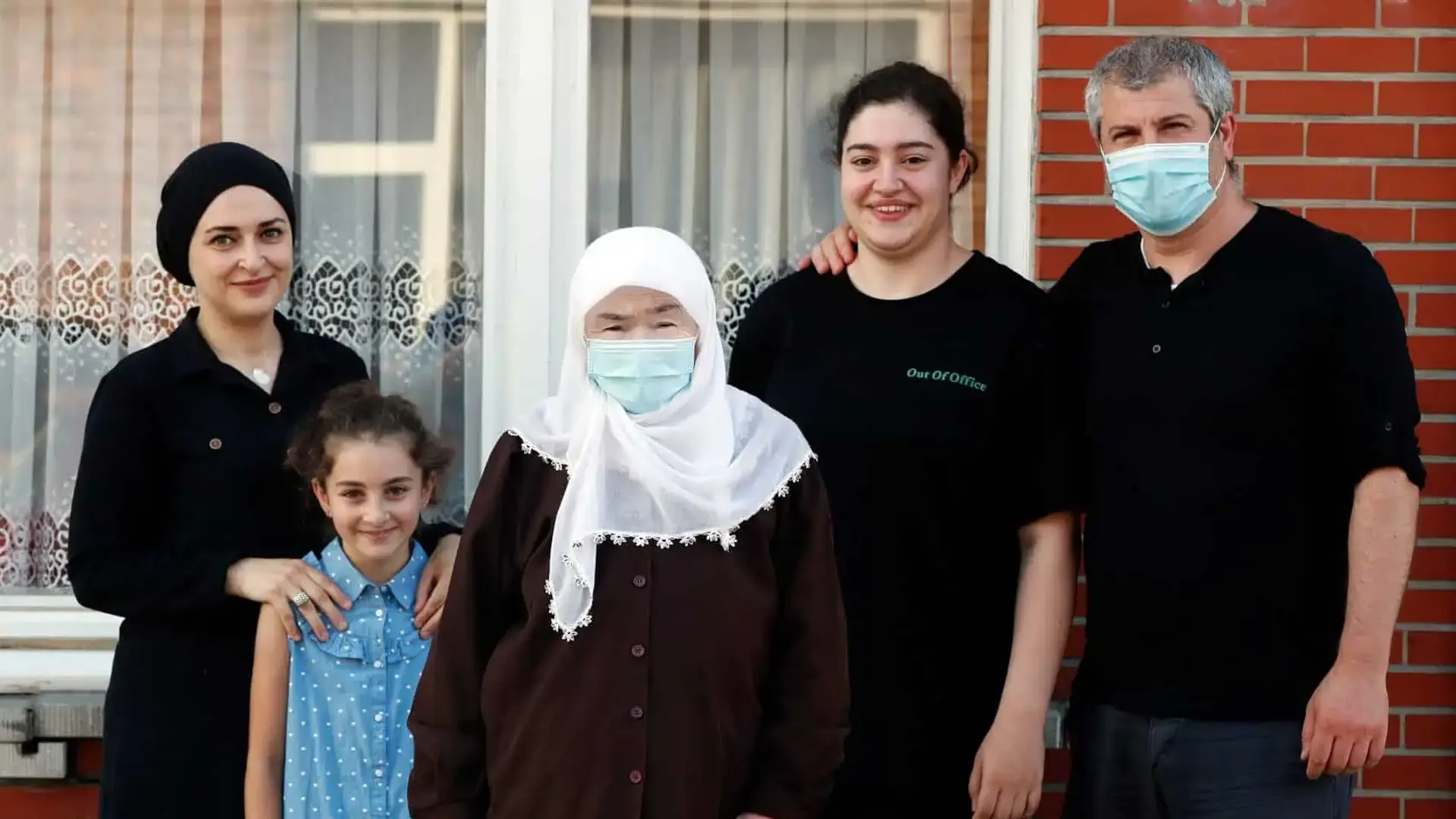 Familiefoto drie generaties onder één dak