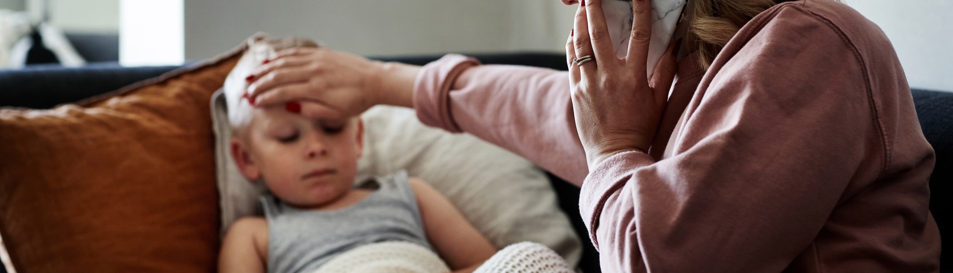 Opvang Kind Ziek Mama Met Kleuter In Zetel